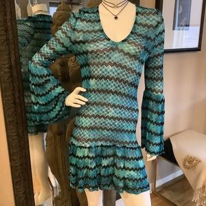 Last chance.  Donate after Memorial Day:  Alexis dress